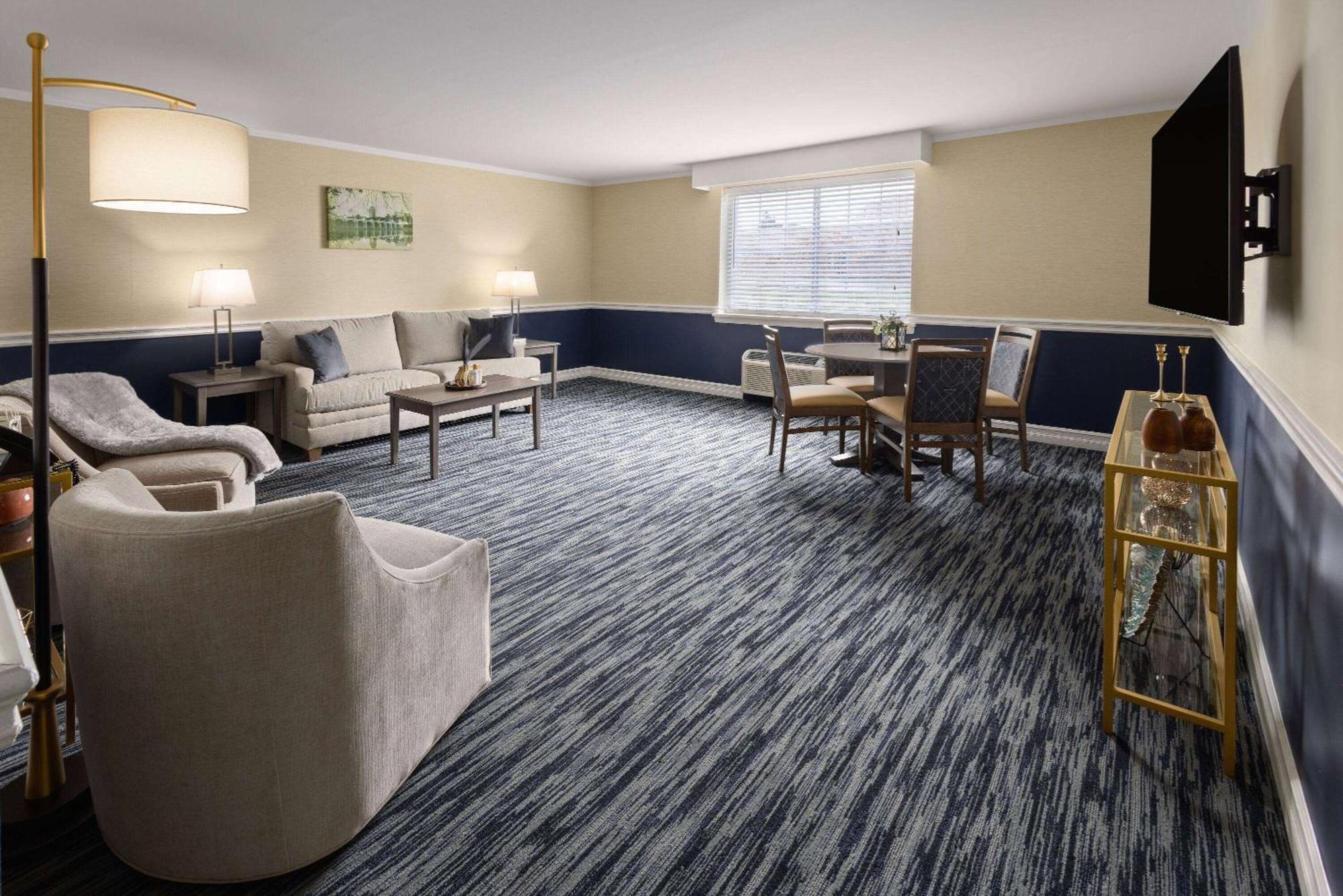 Penn Harris Hotel Harrisburg, Trademark By Wyndham ภายนอก รูปภาพ