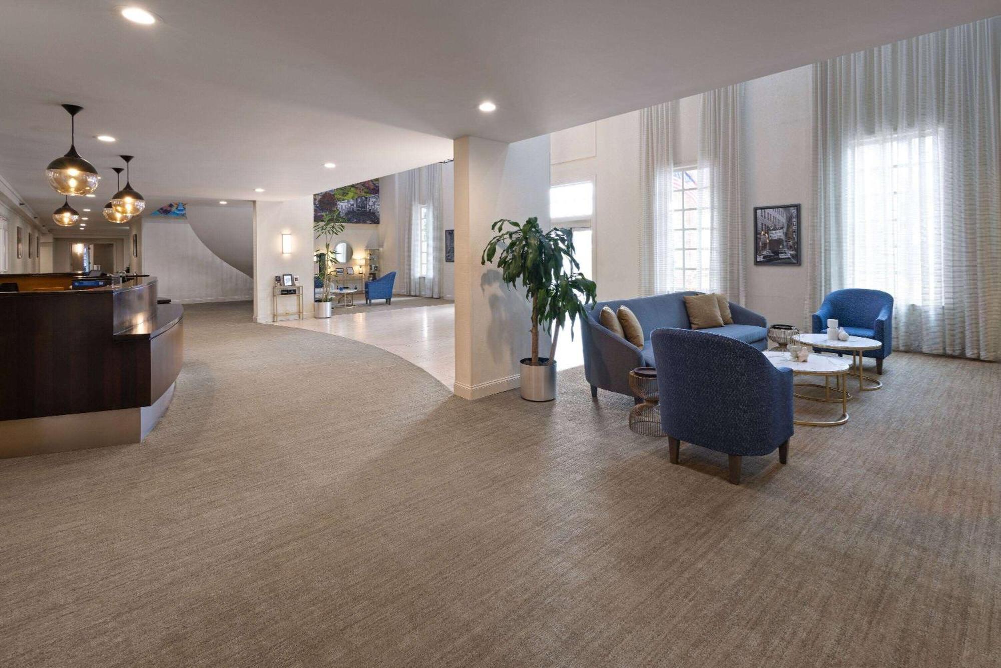 Penn Harris Hotel Harrisburg, Trademark By Wyndham ภายนอก รูปภาพ